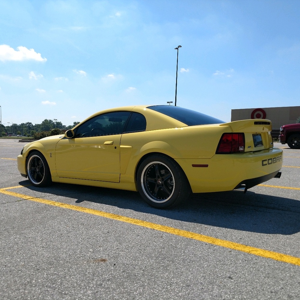 Meet your Posher, Aaron